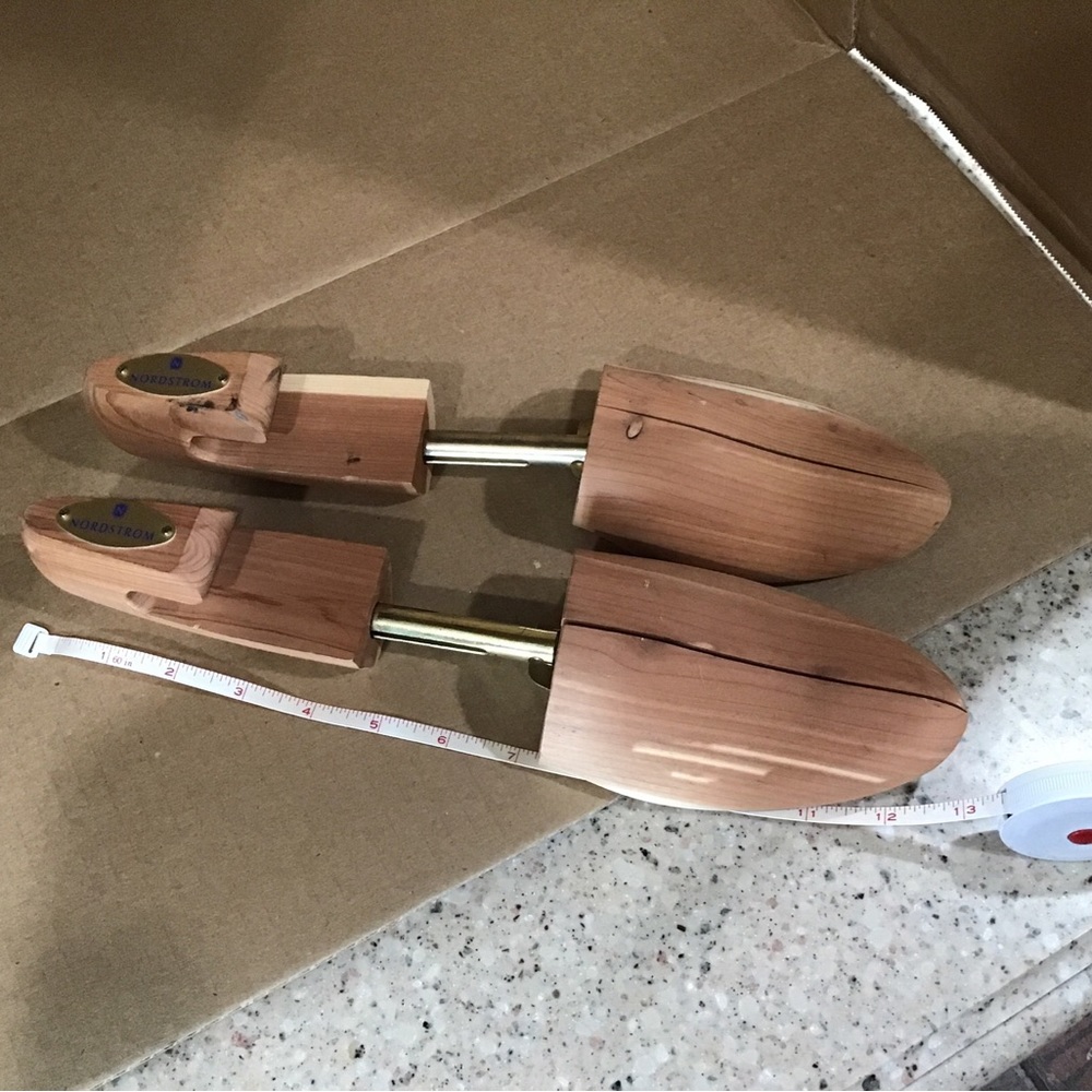 Nordstrom Wooden Shoe Trees Men's Large Cedar Stretchers Keepers 13” Forms